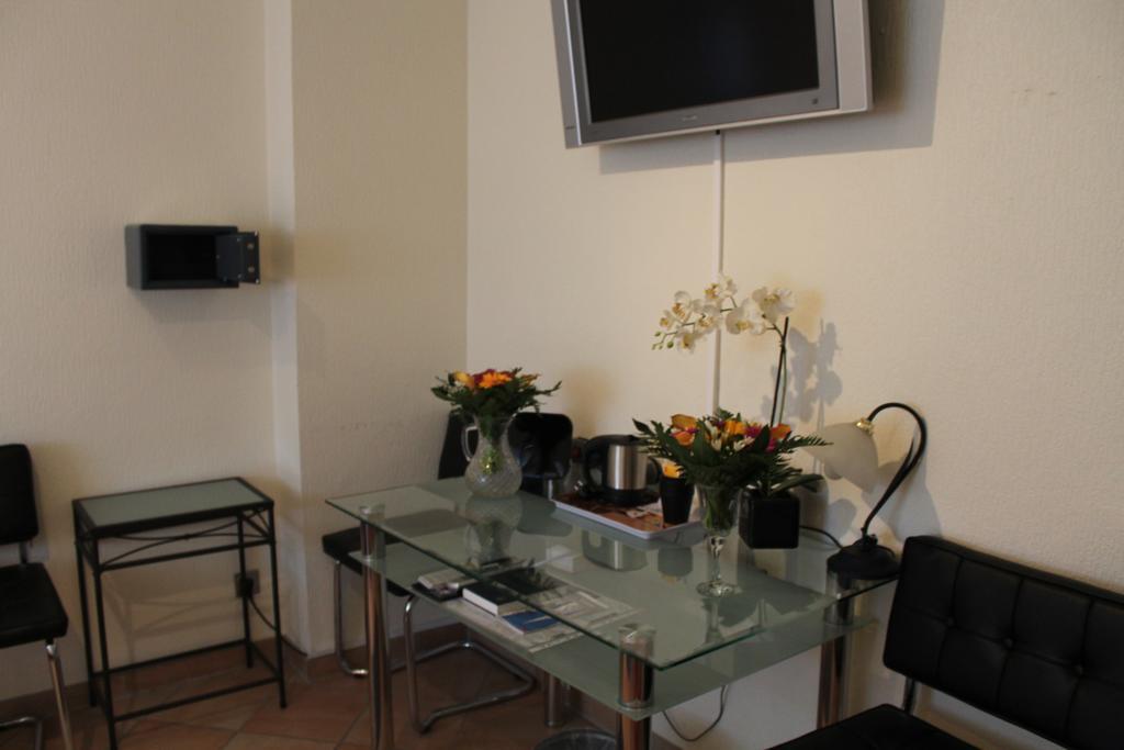 Hotel Mueller Koeln Δωμάτιο φωτογραφία