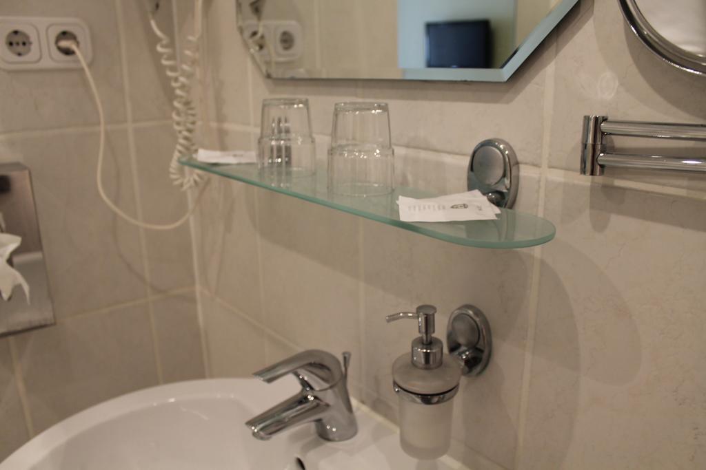 Hotel Mueller Koeln Εξωτερικό φωτογραφία