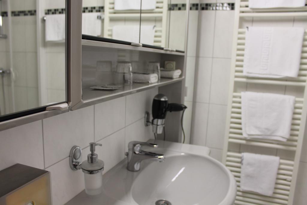 Hotel Mueller Koeln Εξωτερικό φωτογραφία