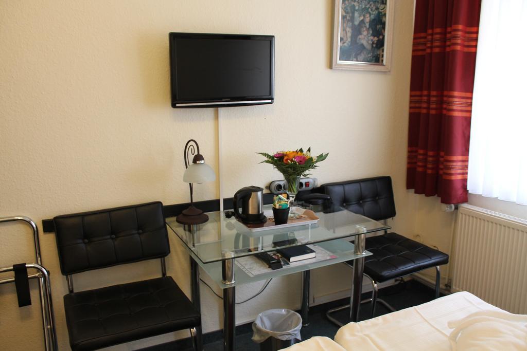 Hotel Mueller Koeln Δωμάτιο φωτογραφία