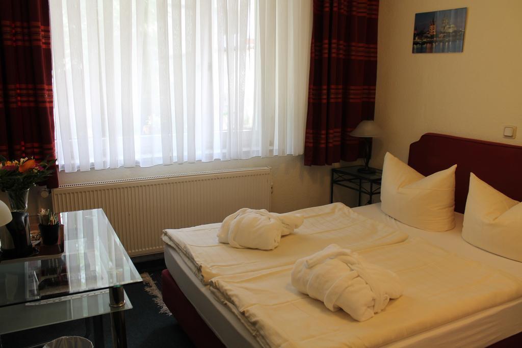 Hotel Mueller Koeln Εξωτερικό φωτογραφία